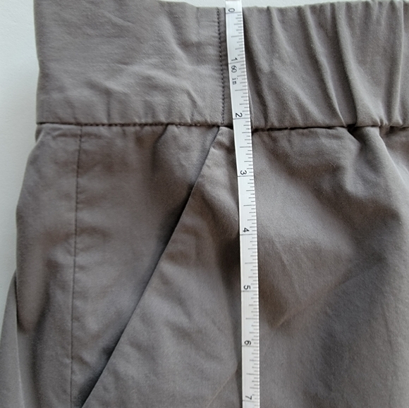 Lands' End Canvas Faux Wrap Gray Elastic Waist Mini Skirt Size 14 - Picture 4 of 10